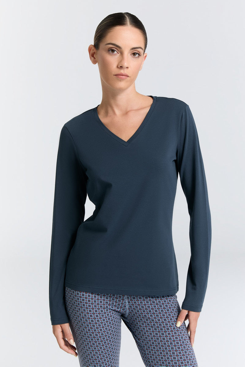 Women’s Long Sleeve V-Neck T-Shirt